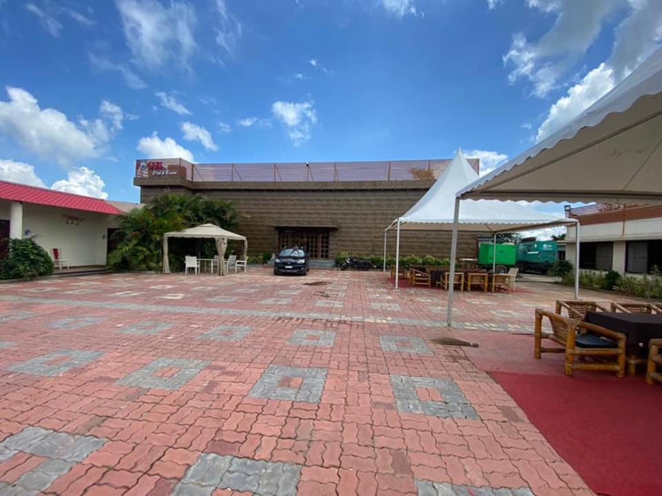 Focus Club And Resort Ранчи Экстерьер фото